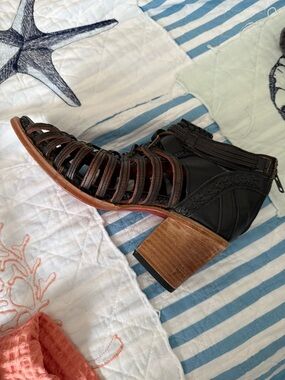 Women’s Black Strappy Block Heel Sandal Bootie